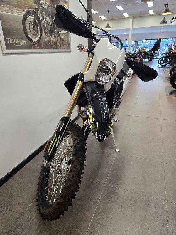 2025 TRIUMPH TF 450-E ENDURO