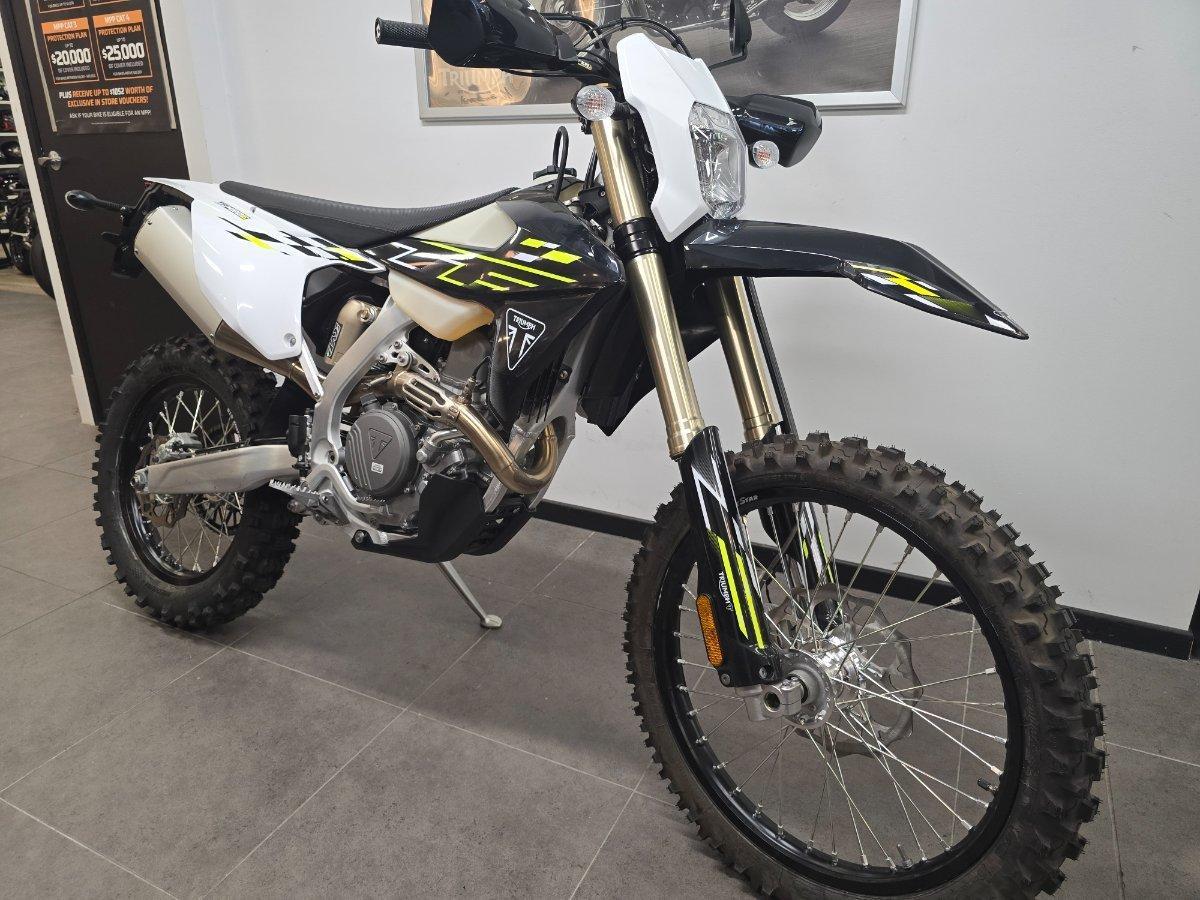 2025 TRIUMPH TF 450-E ENDURO