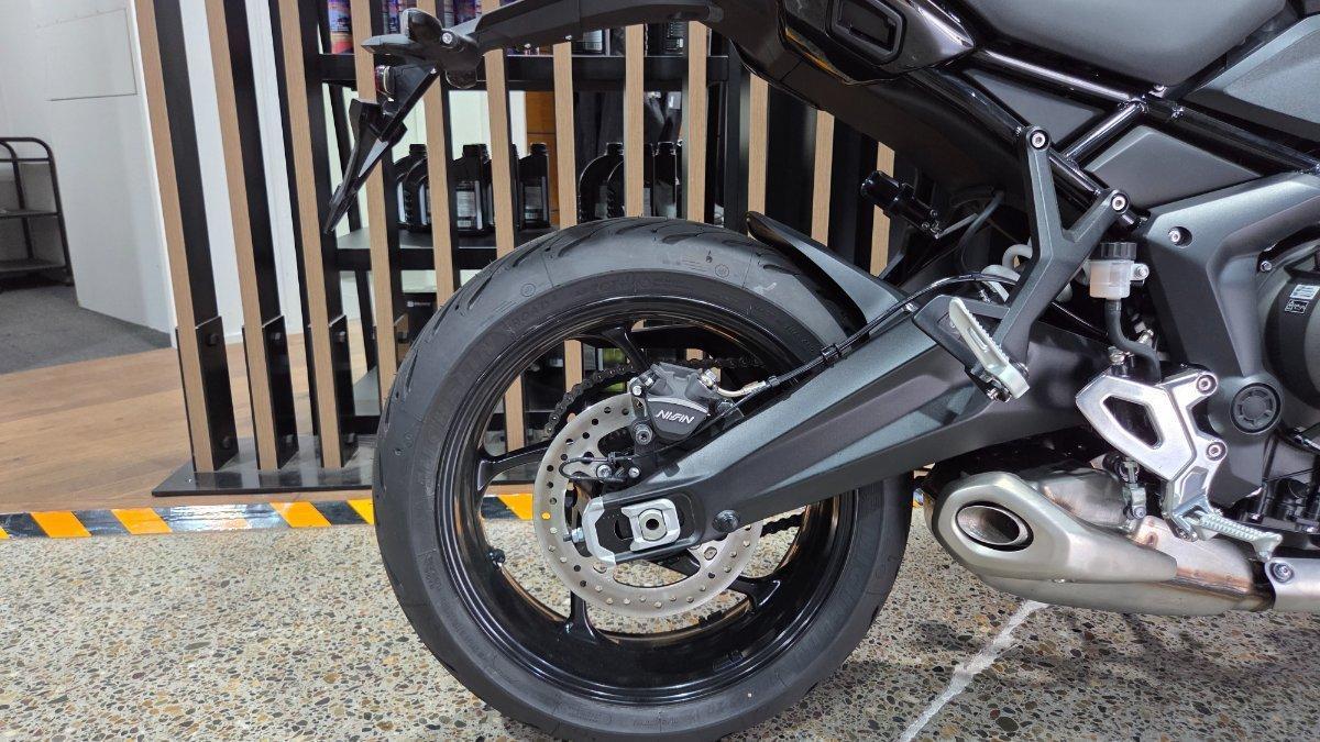2026 TRIUMPH DAYTONA 660 (LAMS) ROAD