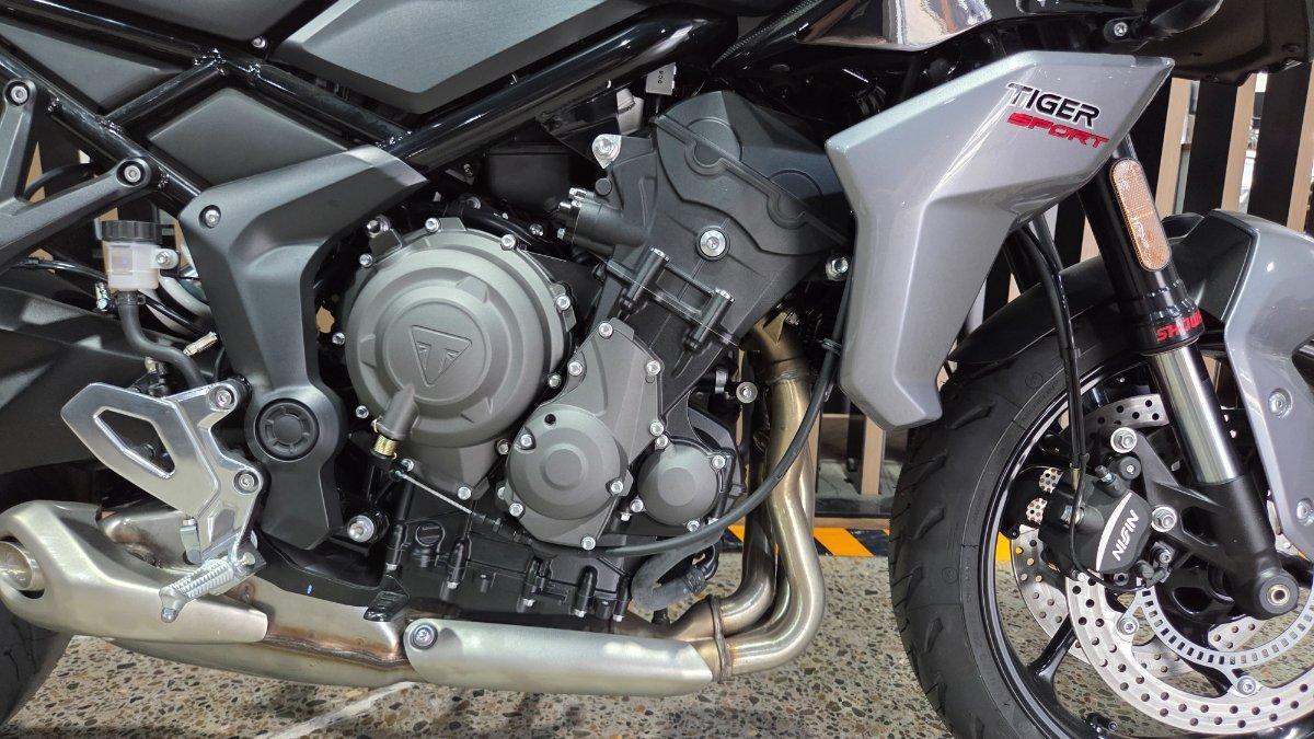 2026 TRIUMPH DAYTONA 660 (LAMS) ROAD