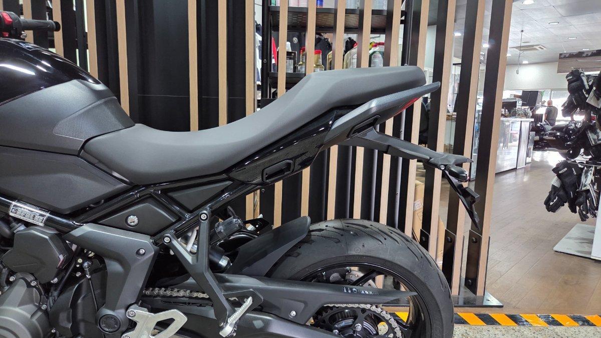 2026 TRIUMPH DAYTONA 660 (LAMS) ROAD