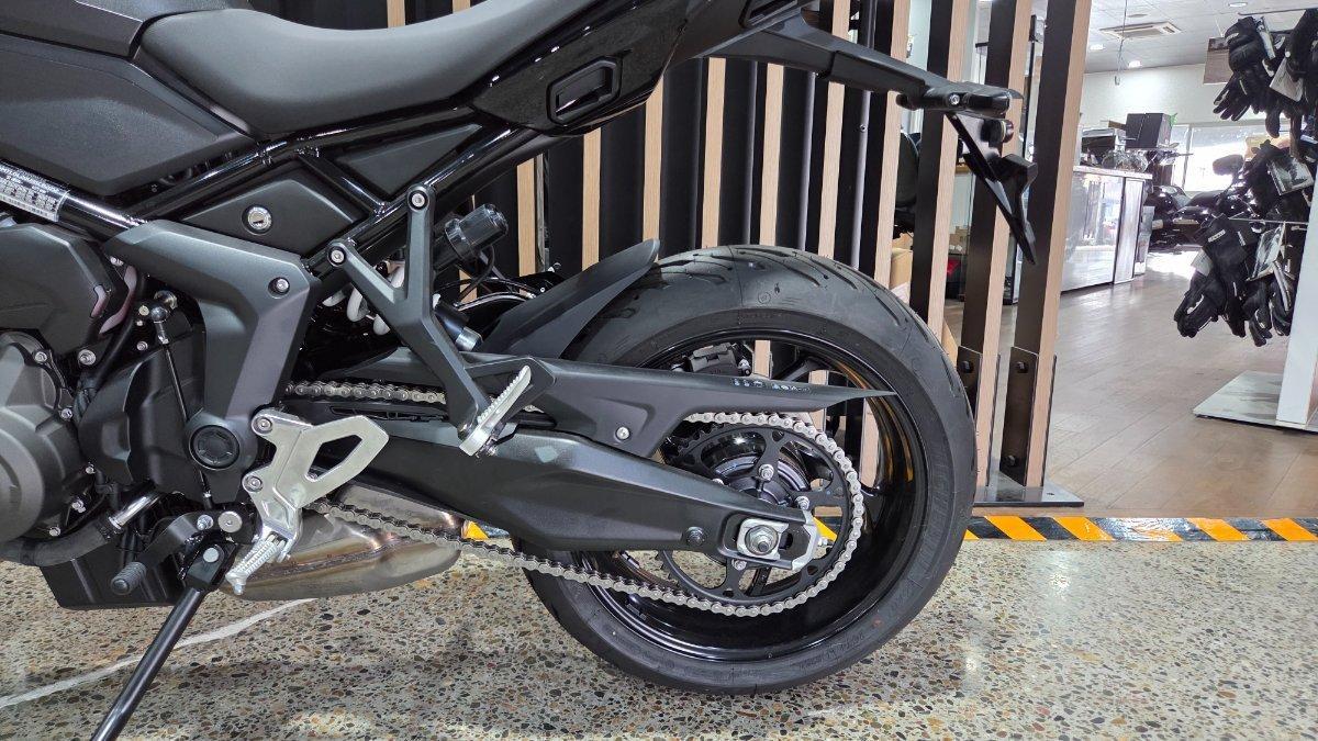 2026 TRIUMPH DAYTONA 660 (LAMS) ROAD