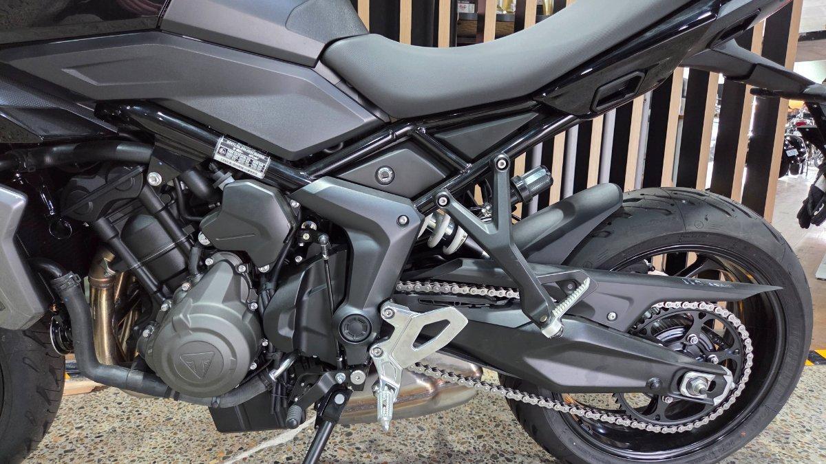 2026 TRIUMPH DAYTONA 660 (LAMS) ROAD