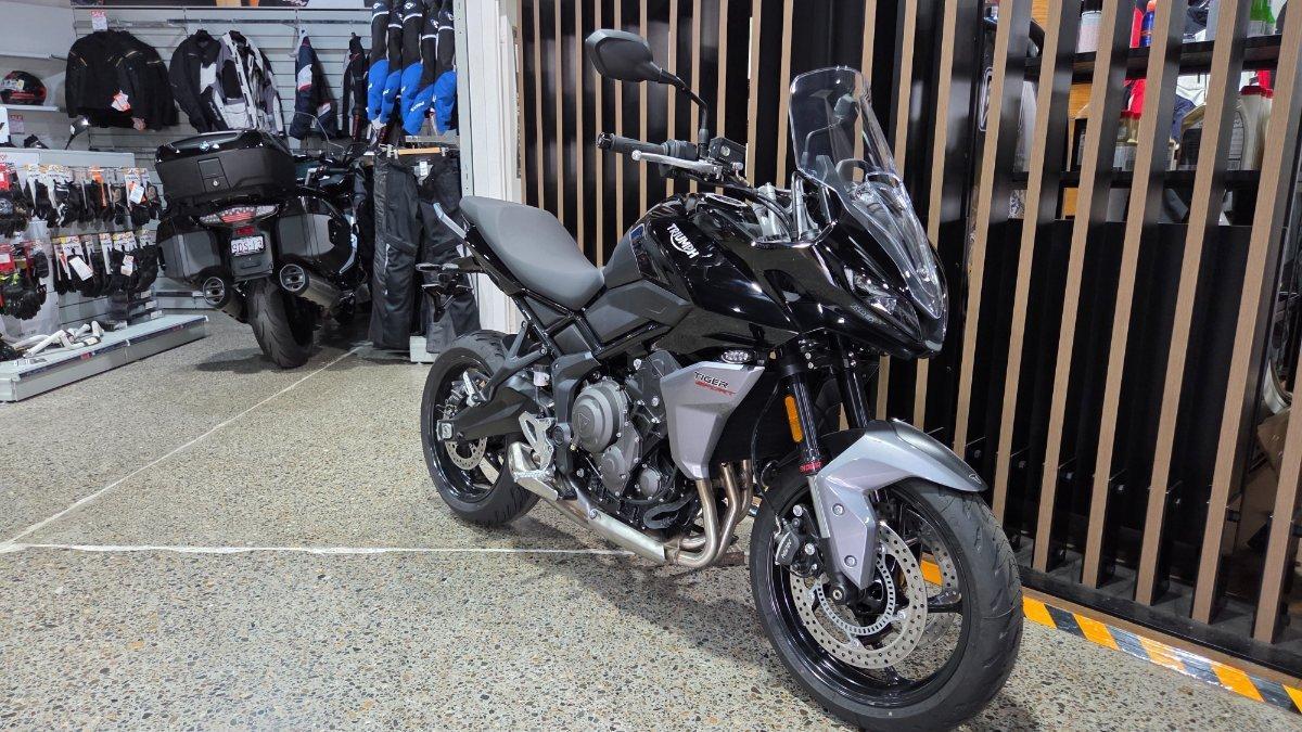 2026 TRIUMPH DAYTONA 660 (LAMS) ROAD