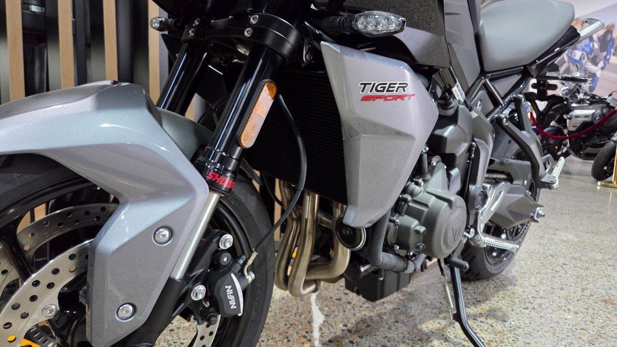 2026 TRIUMPH DAYTONA 660 (LAMS) ROAD