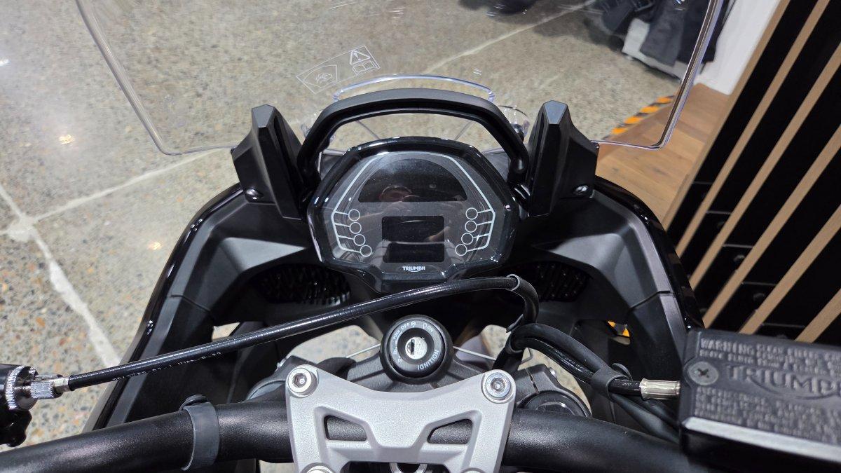 2026 TRIUMPH DAYTONA 660 (LAMS) ROAD