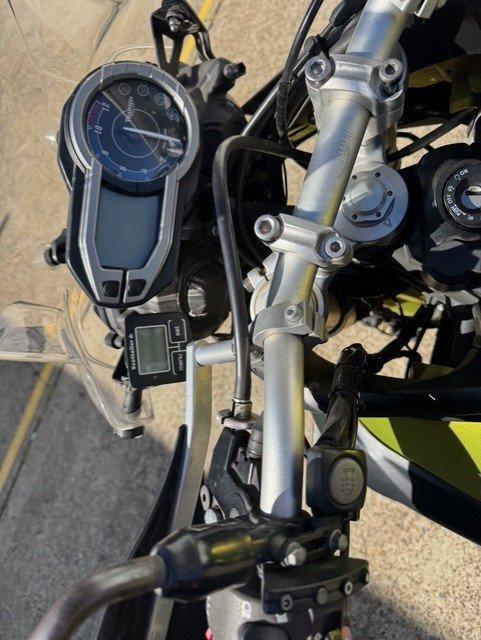 2011 TRIUMPH TIGER 800 XC DUAL SPORTS
