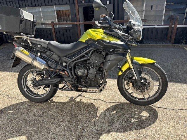 2011 TRIUMPH TIGER 800 XC DUAL SPORTS