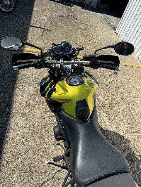 2011 TRIUMPH TIGER 800 XC DUAL SPORTS