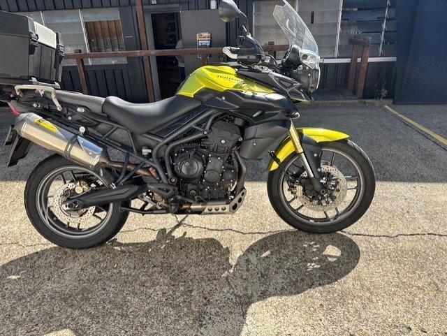 2011 TRIUMPH TIGER 800 XC DUAL SPORTS