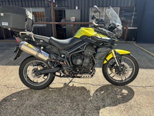 2011 TRIUMPH TIGER 800 XC DUAL SPORTS