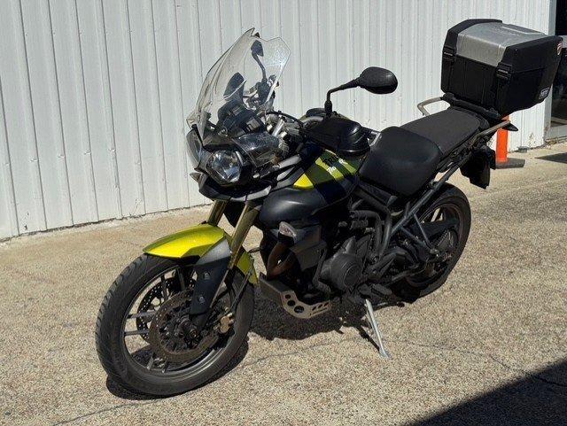 2011 TRIUMPH TIGER 800 XC DUAL SPORTS