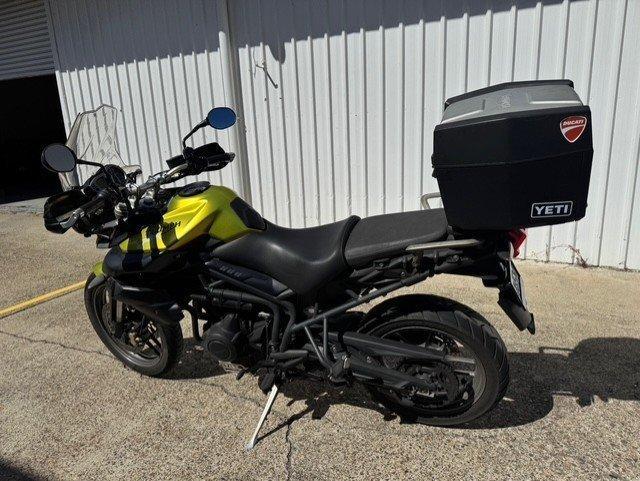 2011 TRIUMPH TIGER 800 XC DUAL SPORTS