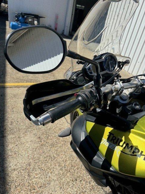 2011 TRIUMPH TIGER 800 XC DUAL SPORTS