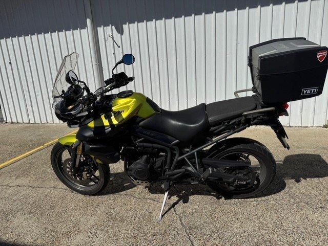 2011 TRIUMPH TIGER 800 XC DUAL SPORTS