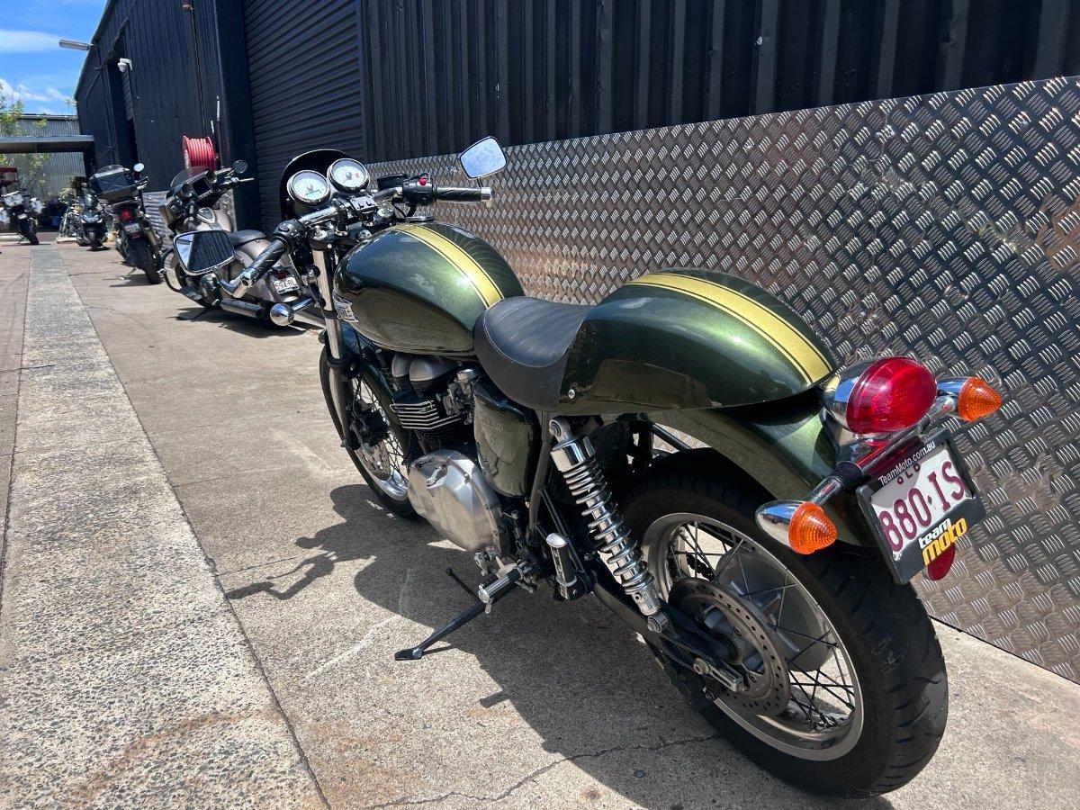2012 TRIUMPH THRUXTON 900 ROAD