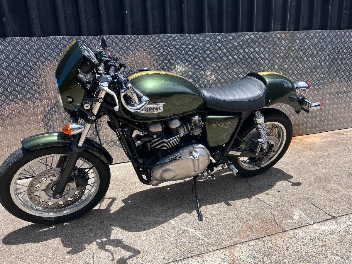 2012 TRIUMPH THRUXTON 900 ROAD