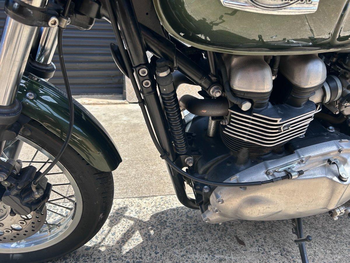 2012 TRIUMPH THRUXTON 900 ROAD