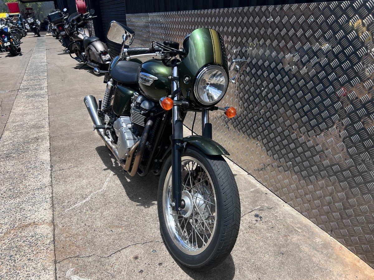 2012 TRIUMPH THRUXTON 900 ROAD
