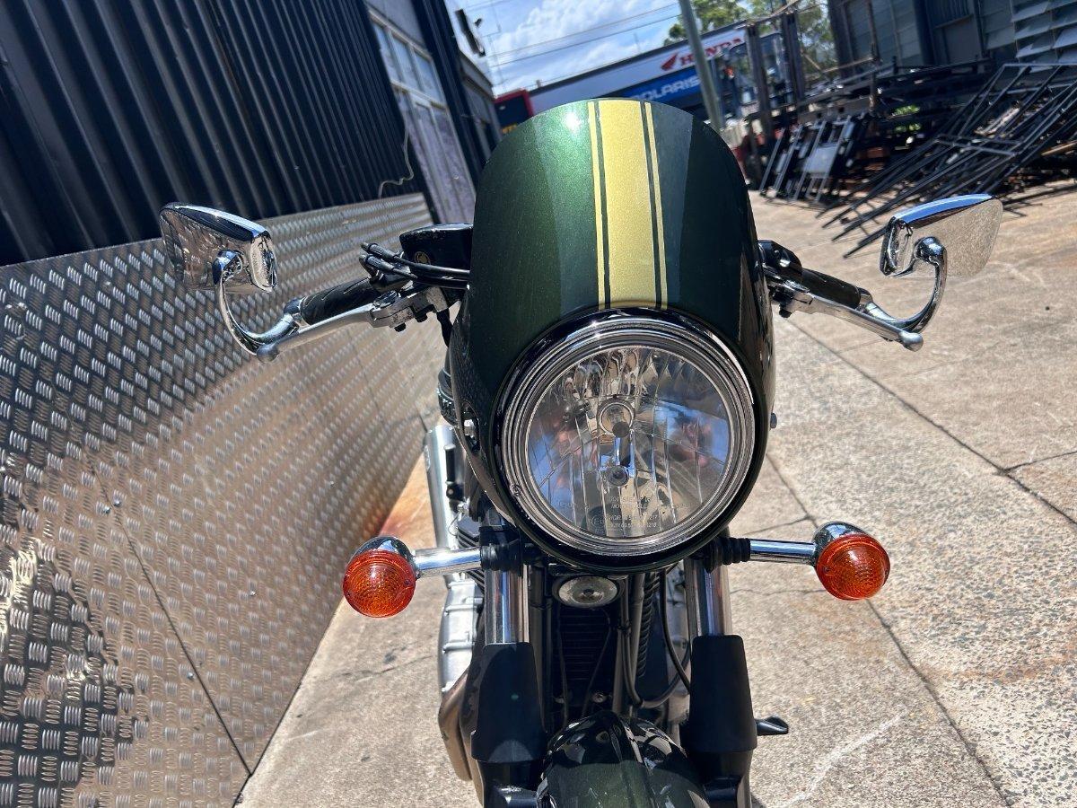 2012 TRIUMPH THRUXTON 900 ROAD
