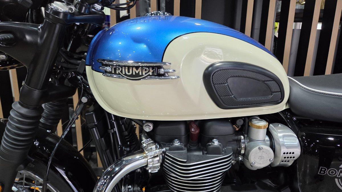 2026 TRIUMPH BONNEVILLE T120 ROAD