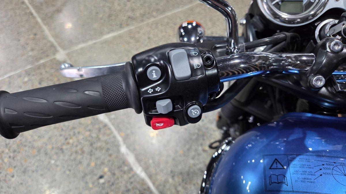 2026 TRIUMPH BONNEVILLE T120 ROAD