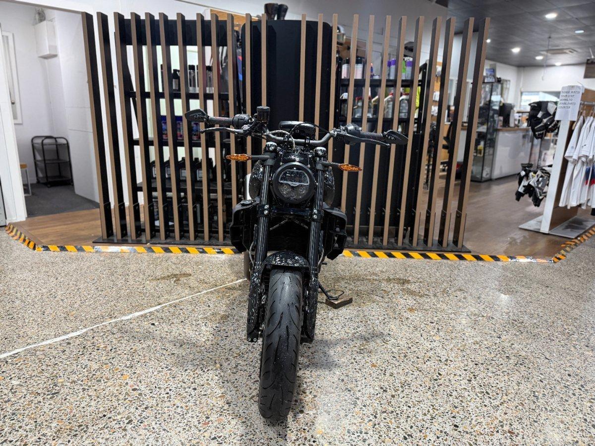 2022 INDIAN FTR 1200 S ROAD