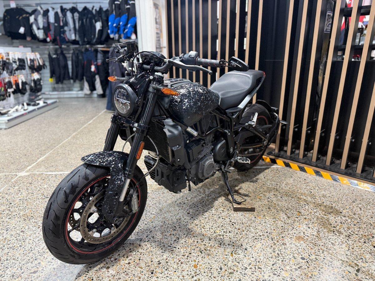 2022 INDIAN FTR 1200 S ROAD