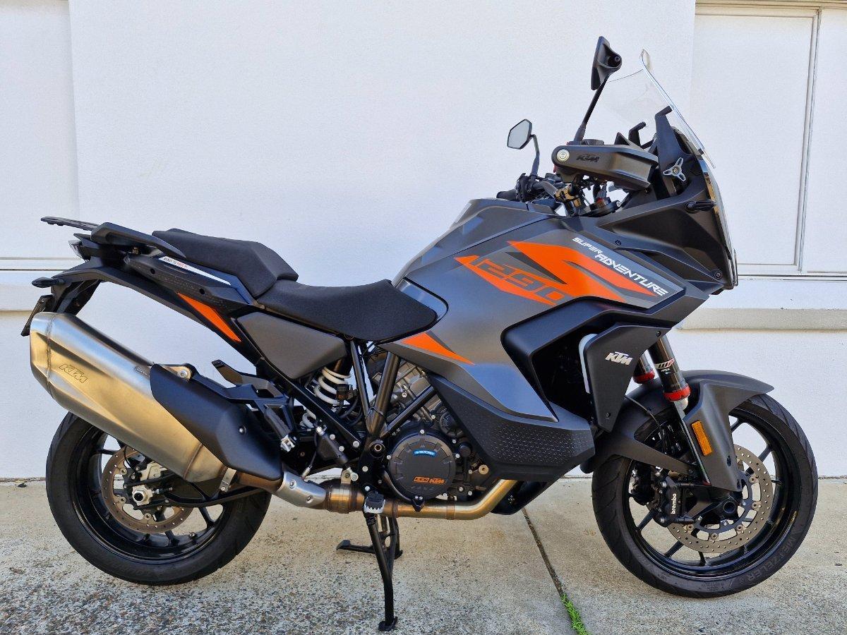 2021 KTM SUPER ADVENTURE S DUAL SPORTS