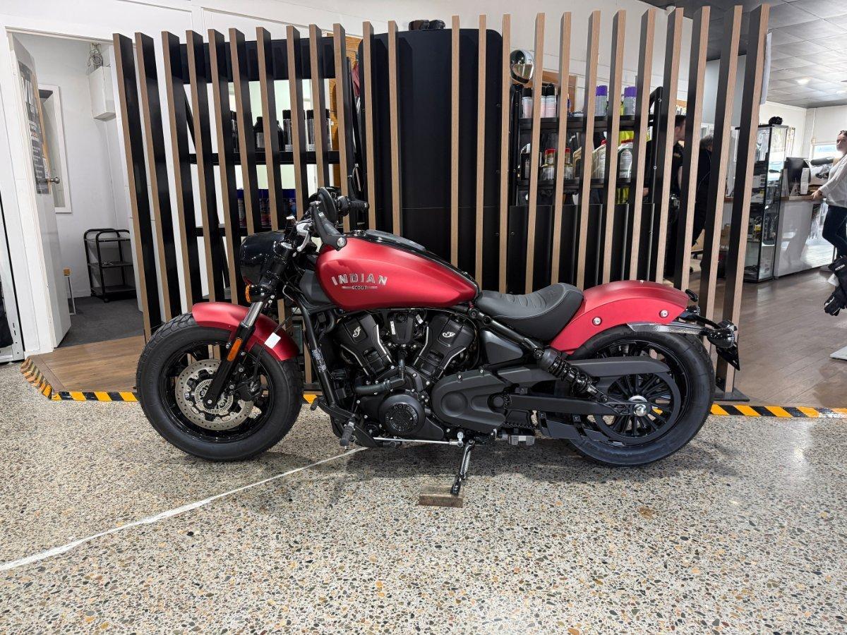 2025 INDIAN SCOUT BOBBER CRUISER