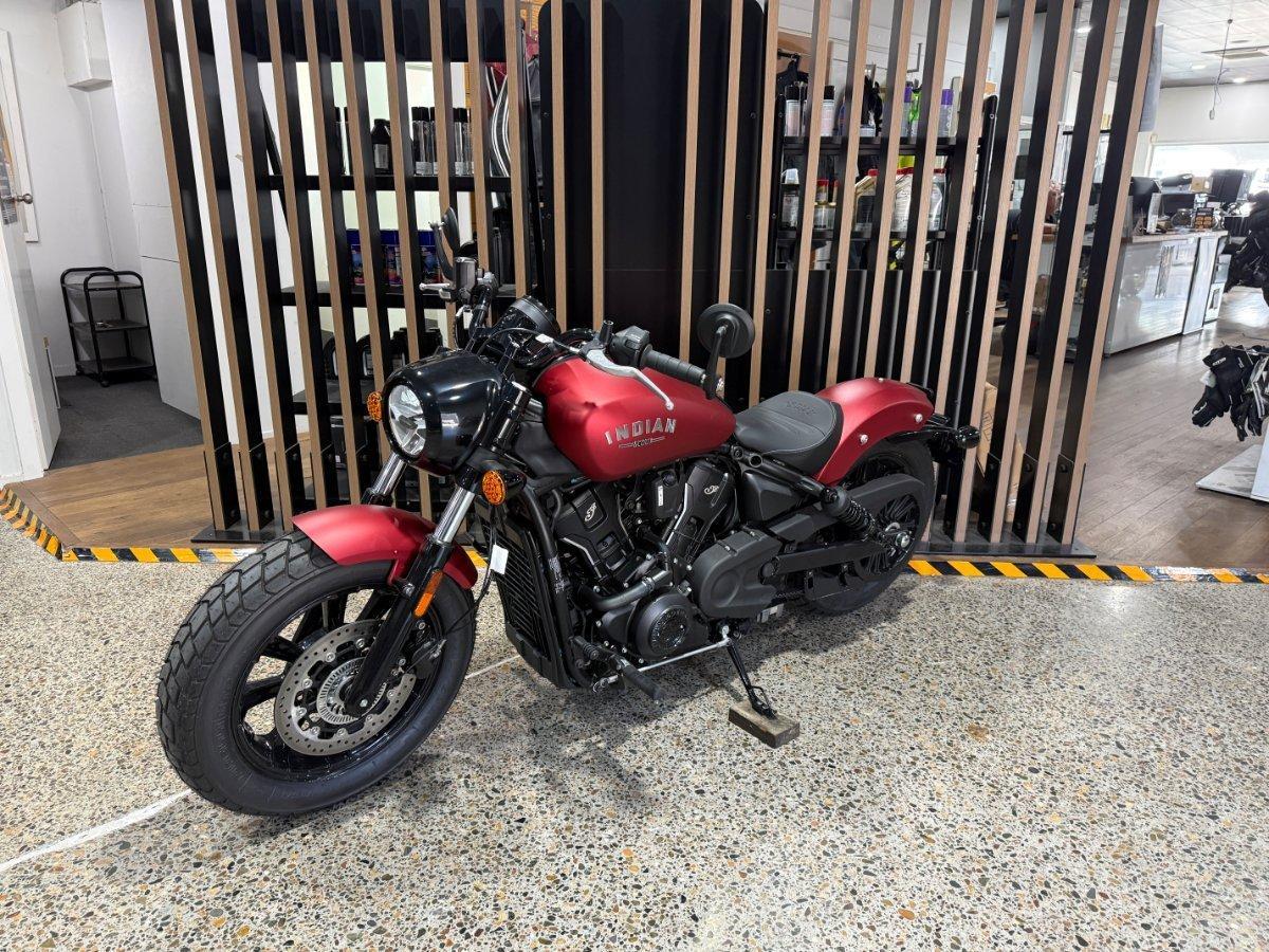 2025 INDIAN SCOUT BOBBER CRUISER