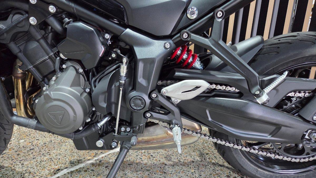 2026 TRIUMPH TRIDENT 660 ROAD