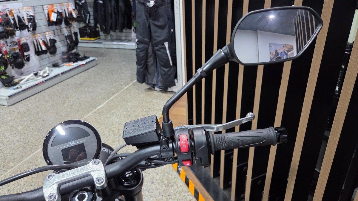 2026 TRIUMPH TRIDENT 660 ROAD