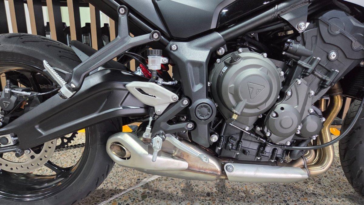 2026 TRIUMPH TRIDENT 660 ROAD
