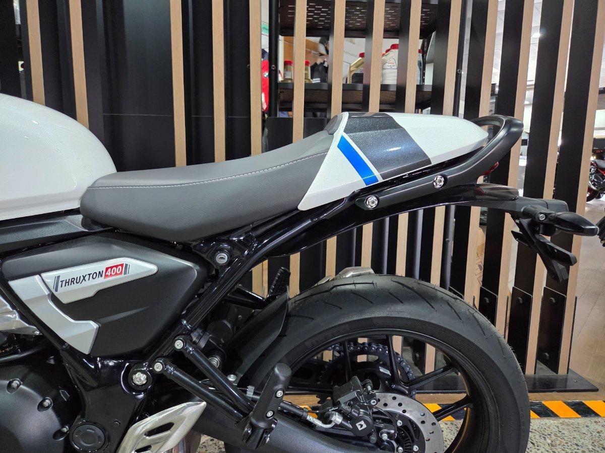 2026 TRIUMPH THRUXTON 400 ROAD