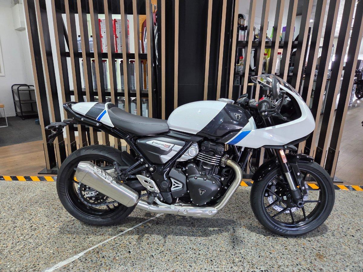2026 TRIUMPH THRUXTON 400 ROAD