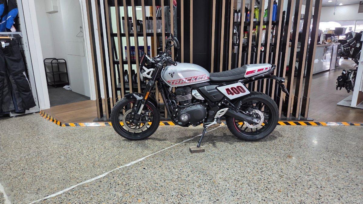 2026 TRIUMPH TRACKER 400 DUAL SPORTS