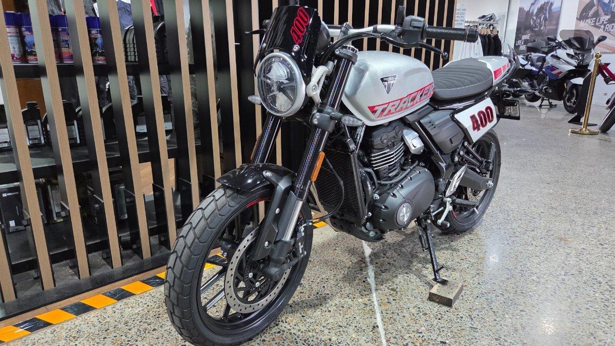 2026 TRIUMPH TRACKER 400 DUAL SPORTS