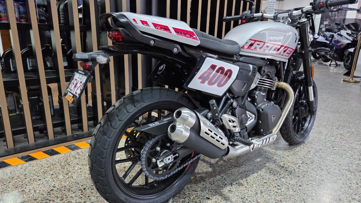 2026 TRIUMPH TRACKER 400 DUAL SPORTS