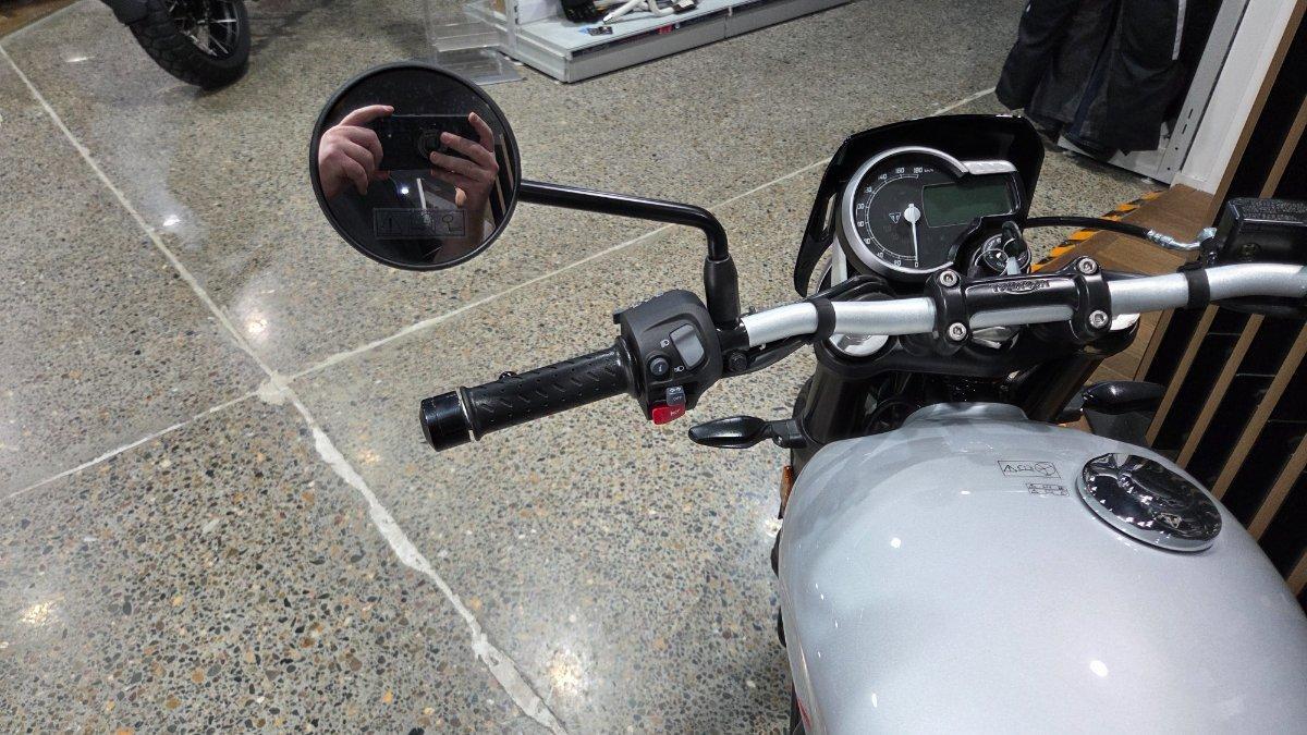 2026 TRIUMPH TRACKER 400 DUAL SPORTS
