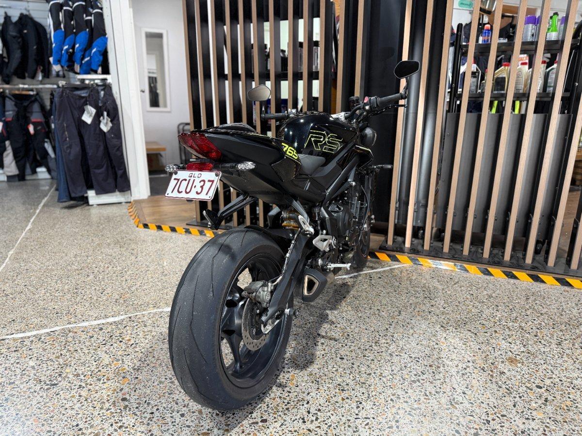 2025 TRIUMPH STREET TRIPLE RS ROAD