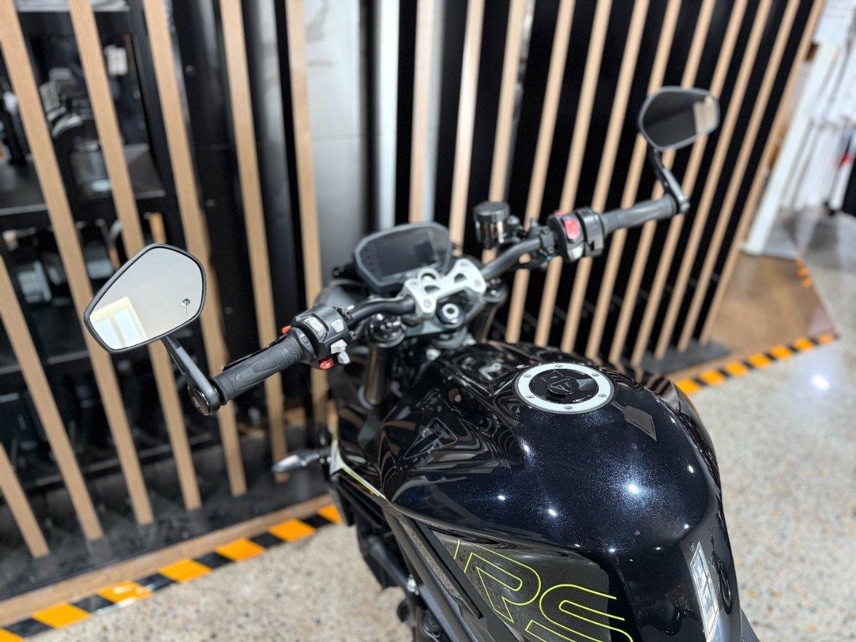 2025 TRIUMPH STREET TRIPLE RS ROAD