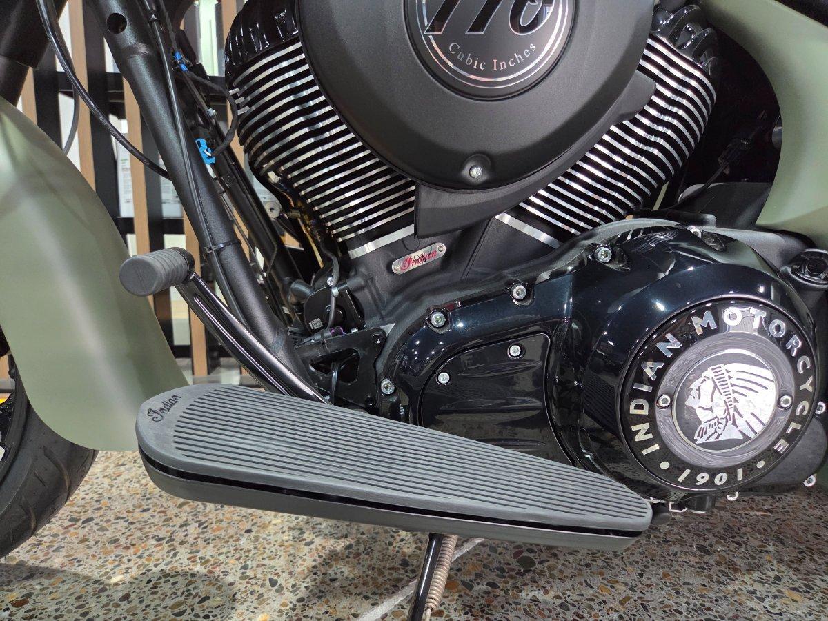 2025 INDIAN SPRINGFIELD DARK HORSE CRUISER