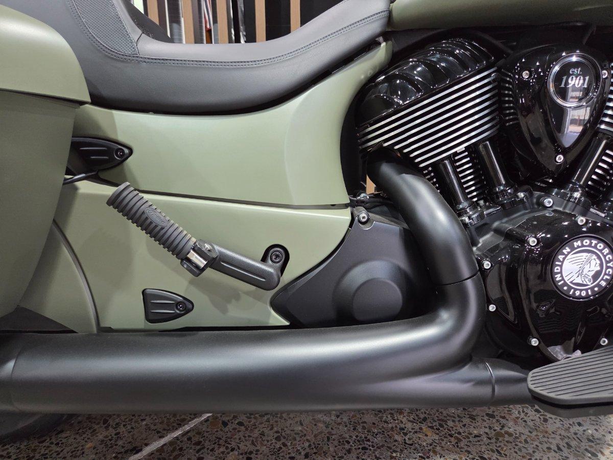 2025 INDIAN SPRINGFIELD DARK HORSE CRUISER