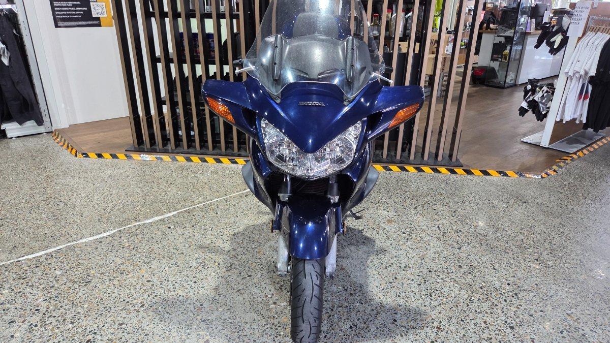 2004 HONDA ST1300 ROAD
