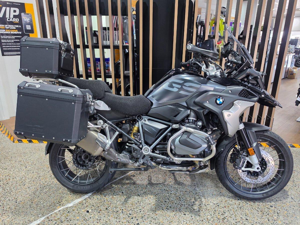 2023 BMW R 1250 GS TRIPLE BLACK DUAL SPORTS