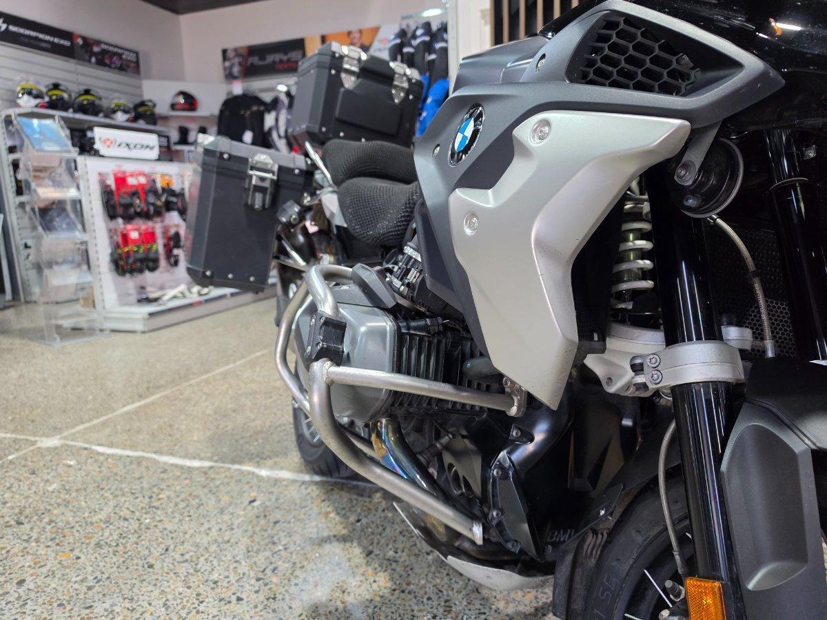 2023 BMW R 1250 GS TRIPLE BLACK DUAL SPORTS