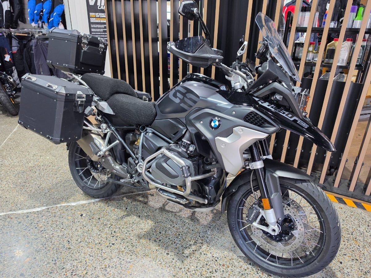 2023 BMW R 1250 GS TRIPLE BLACK DUAL SPORTS