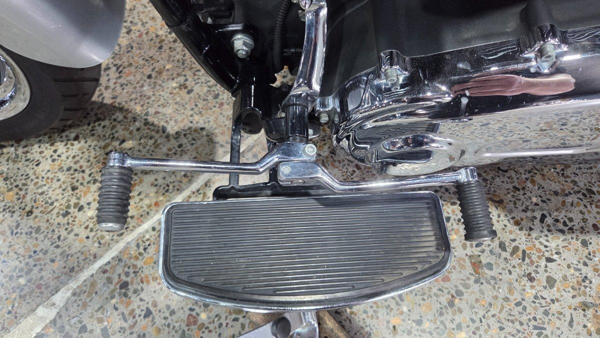 2009 HARLEY-DAVIDSON FLSTF FAT BOY CRUISER