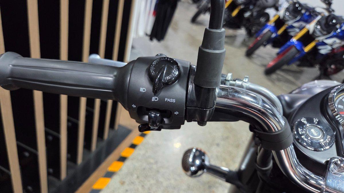 2024 ROYAL ENFIELD BULLET 350 ROAD